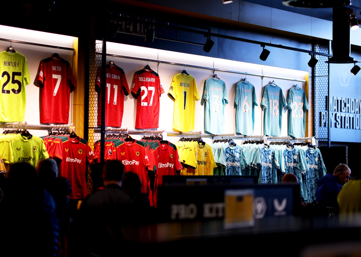 Wolves Levy Merchandising19