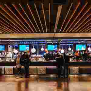 the-o2-bluebar-29th-november-2021-by-luke-dyson-ld1_1789.jpg