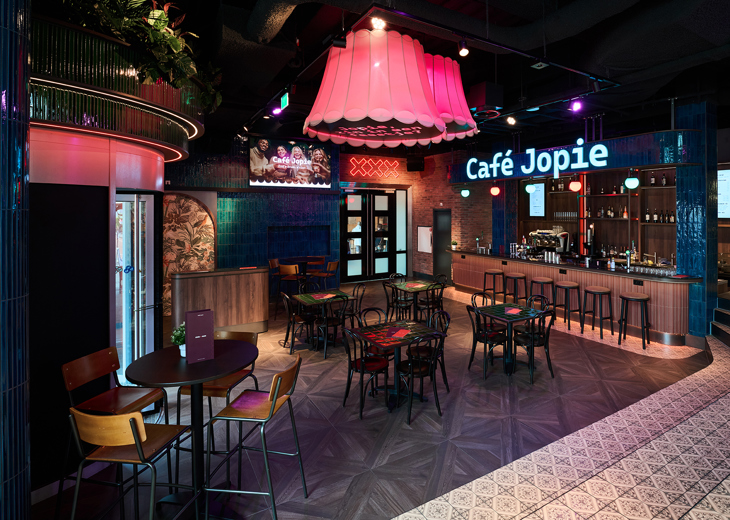 Verel Cafe Jopie 28 08 256224